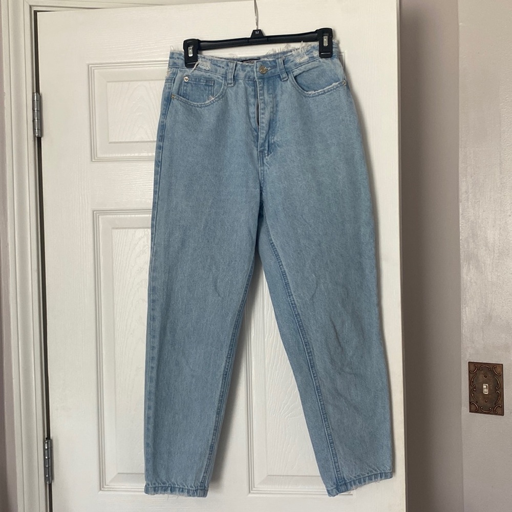 light wash jeans!